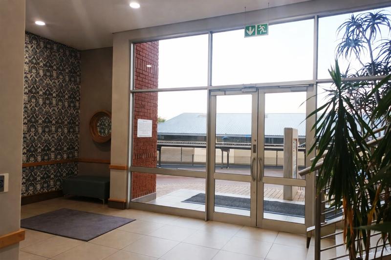 To Let Commercial Property for Rent in Route 21 Business Park Gauteng