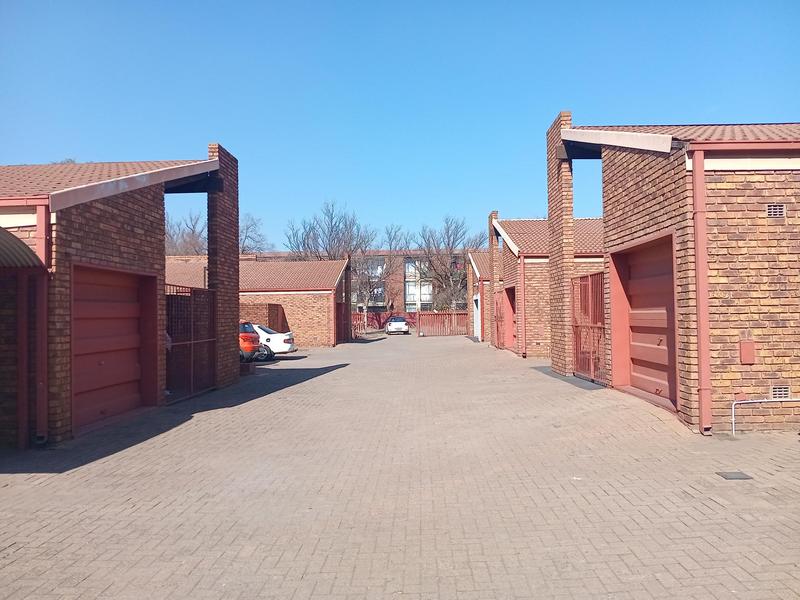 3 Bedroom Property for Sale in Vanderbijlpark CW 3 Gauteng