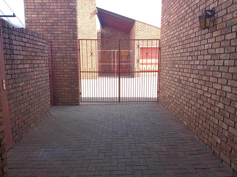 3 Bedroom Property for Sale in Vanderbijlpark CW 3 Gauteng