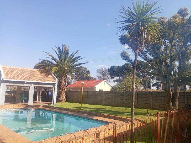 1 Bedroom Property for Sale in Germiston South Gauteng
