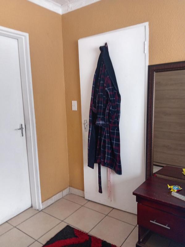 1 Bedroom Property for Sale in Germiston South Gauteng