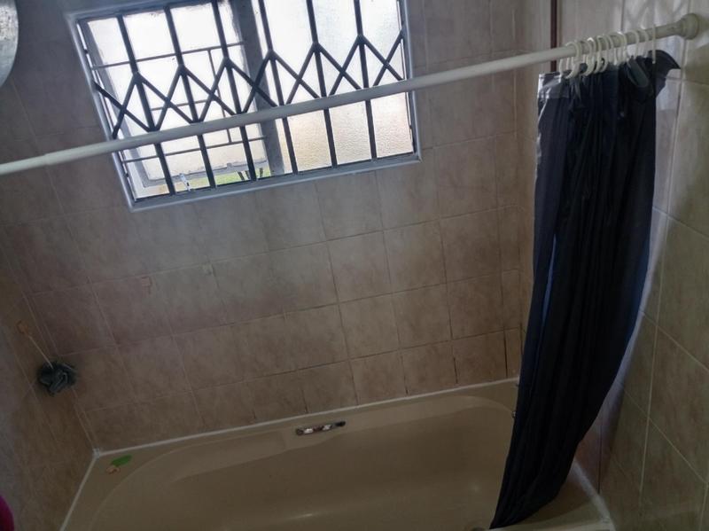 1 Bedroom Property for Sale in Germiston South Gauteng