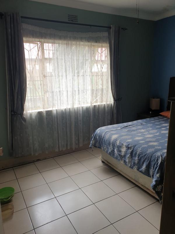 2 Bedroom Property for Sale in South Hills Gauteng