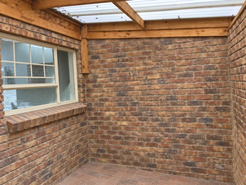 2 Bedroom Property for Sale in Valhalla Gauteng