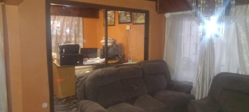 3 Bedroom Property for Sale in Dobsonville Gauteng
