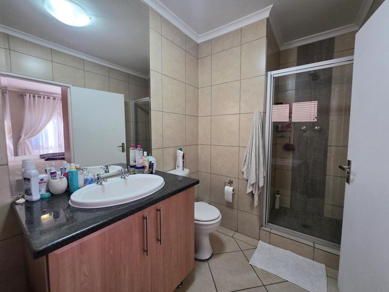 2 Bedroom Property for Sale in Meyersdal Gauteng