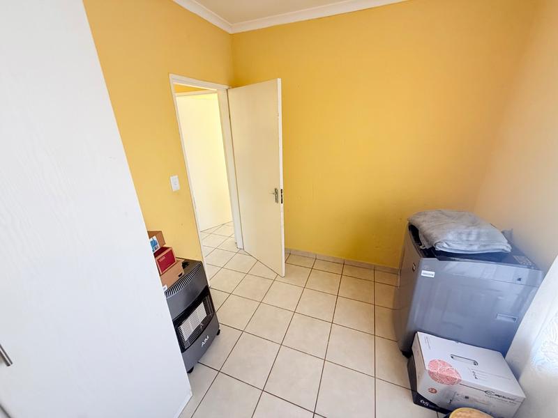 2 Bedroom Property for Sale in Staalrus Gauteng