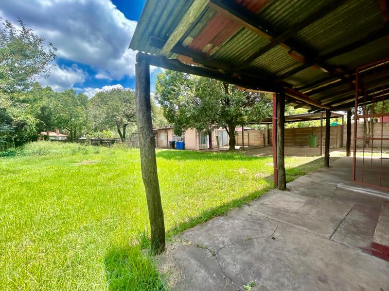 2 Bedroom Property for Sale in Vanderbijlpark CW 5 Gauteng