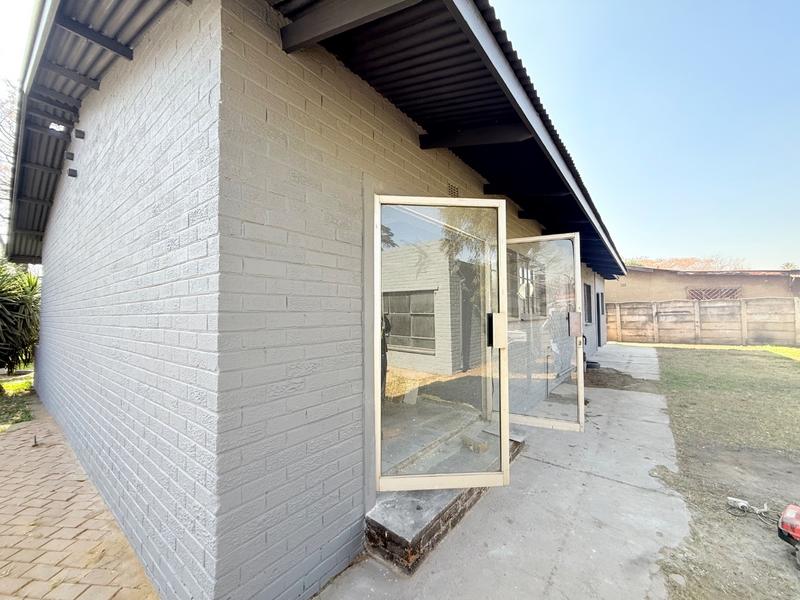 9 Bedroom Property for Sale in Vanderbijlpark CW 5 Gauteng