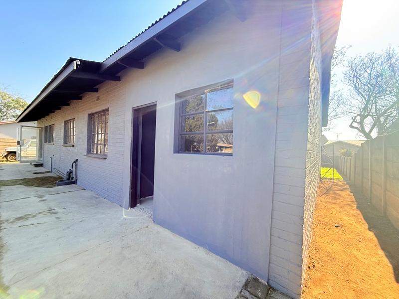 9 Bedroom Property for Sale in Vanderbijlpark CW 5 Gauteng