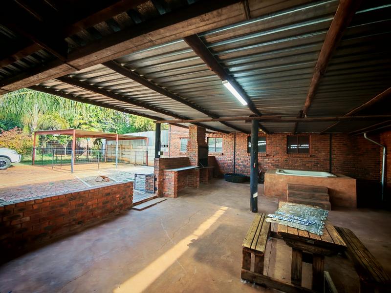 To Let 3 Bedroom Property for Rent in Hartebeeshoek Gauteng