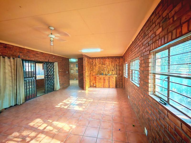 To Let 3 Bedroom Property for Rent in Hartebeeshoek Gauteng
