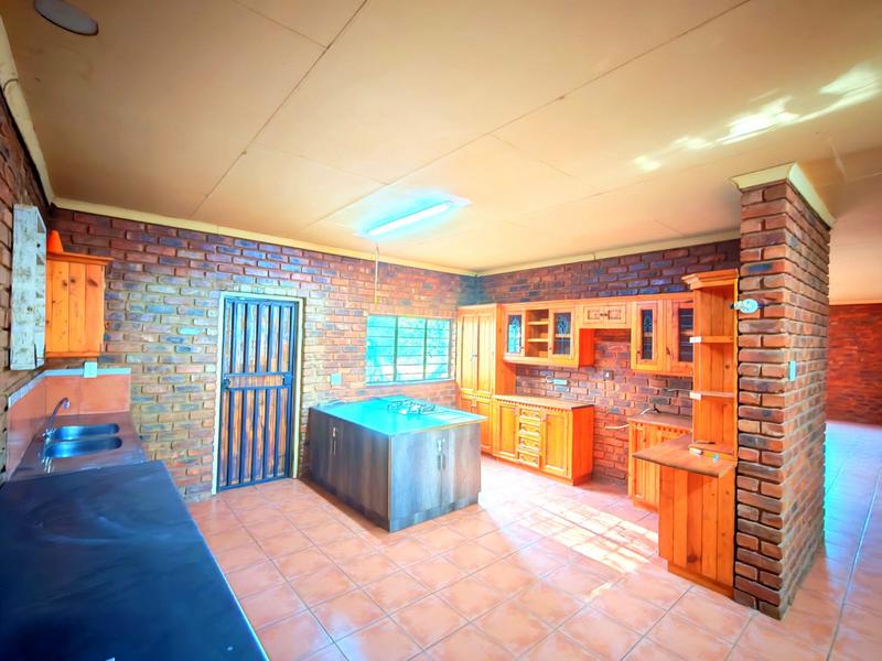 To Let 3 Bedroom Property for Rent in Hartebeeshoek Gauteng