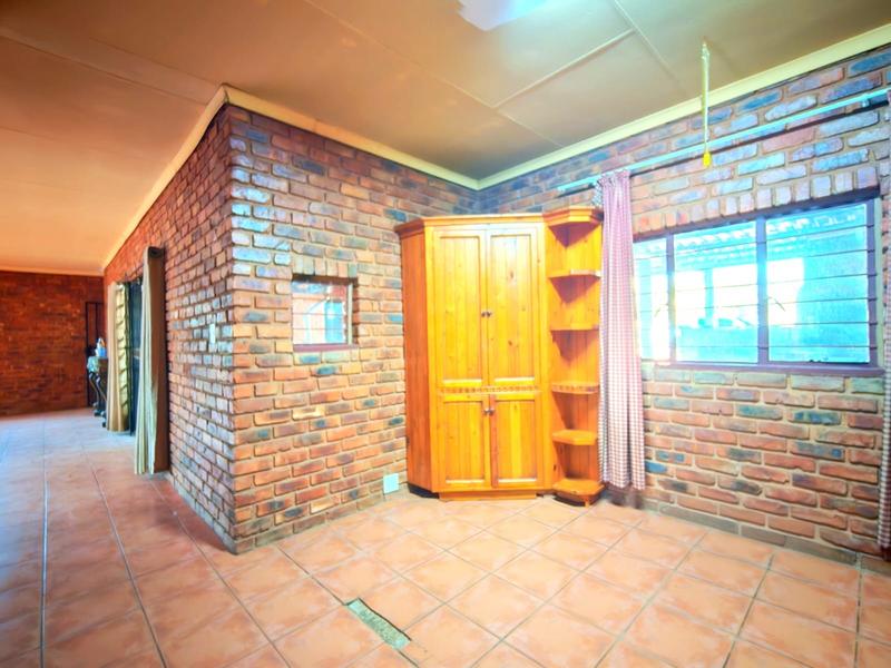 To Let 3 Bedroom Property for Rent in Hartebeeshoek Gauteng