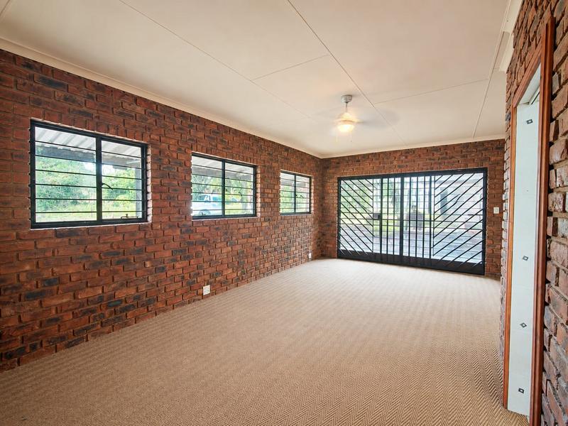 To Let 3 Bedroom Property for Rent in Hartebeeshoek Gauteng