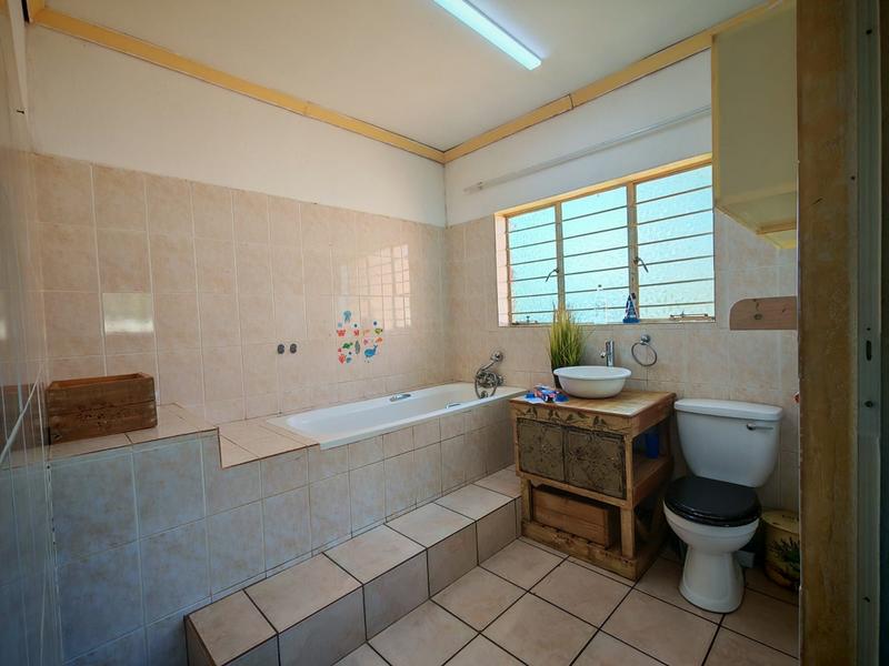 To Let 3 Bedroom Property for Rent in Hartebeeshoek Gauteng