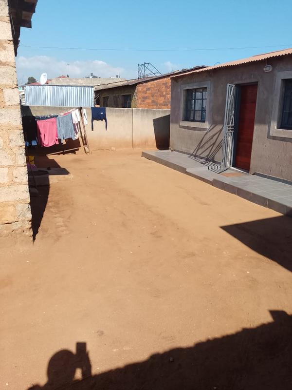 6 Bedroom Property for Sale in Xubene Gauteng