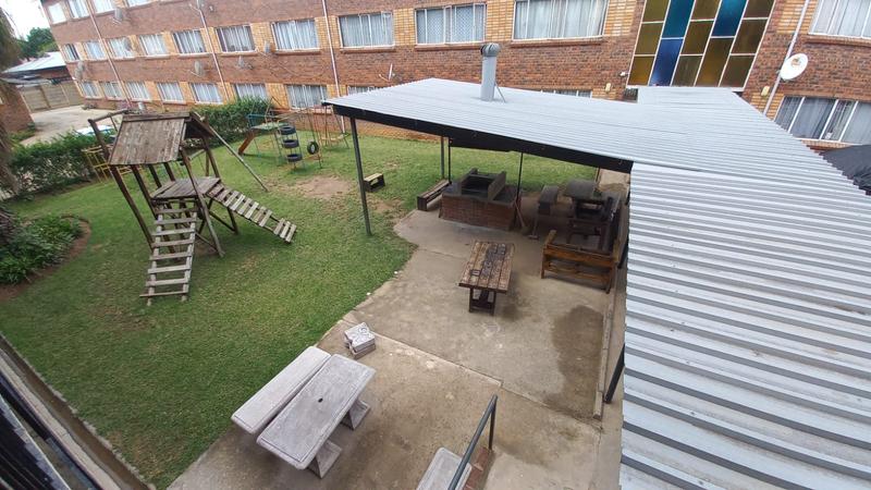 To Let 2 Bedroom Property for Rent in Daspoort Gauteng