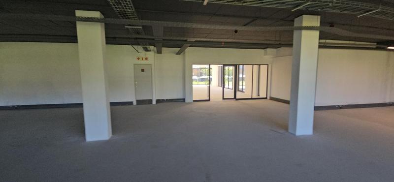 To Let Commercial Property for Rent in Vorna Valley Gauteng