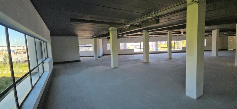 To Let Commercial Property for Rent in Vorna Valley Gauteng