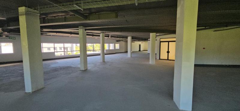 To Let Commercial Property for Rent in Vorna Valley Gauteng