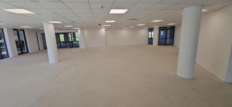 To Let Commercial Property for Rent in Vorna Valley Gauteng