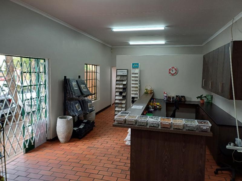 To Let Commercial Property for Rent in Hennopspark Gauteng