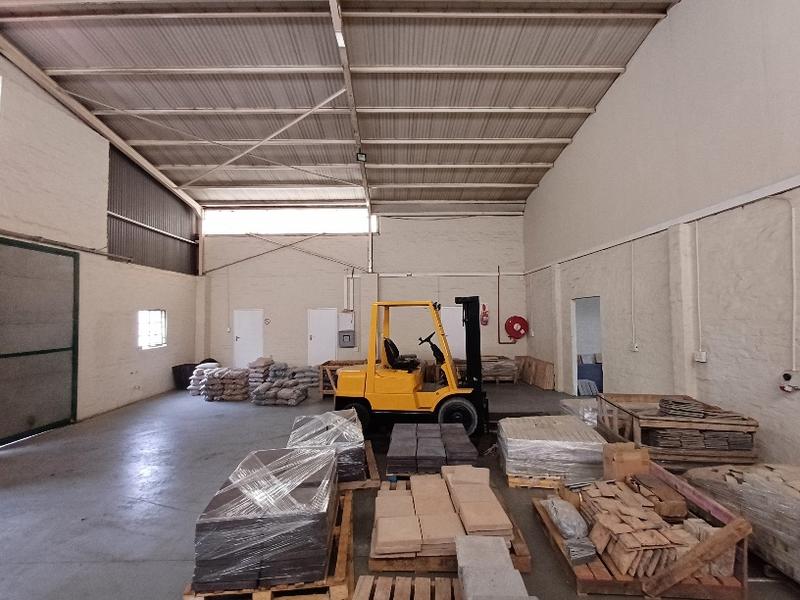 To Let Commercial Property for Rent in Hennopspark Gauteng