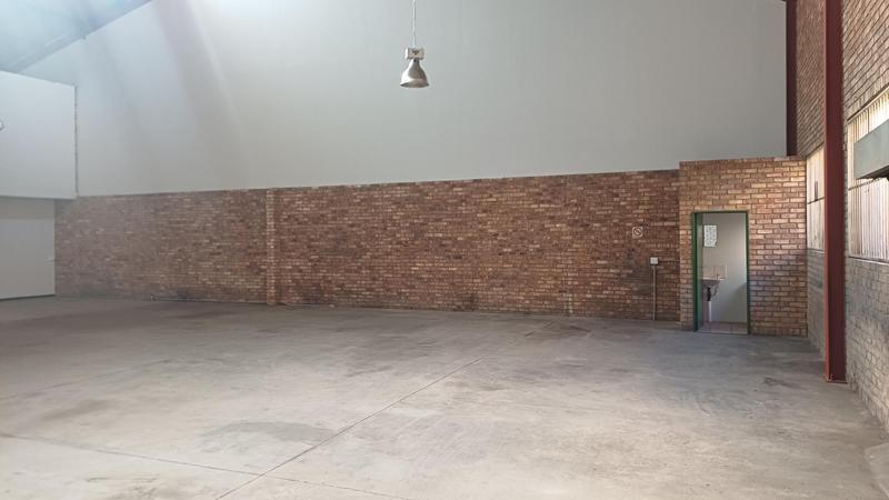 To Let Commercial Property for Rent in Hennopspark Gauteng