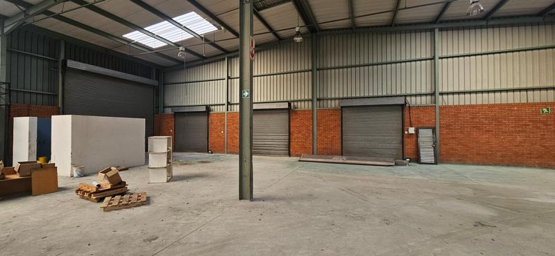 To Let Commercial Property for Rent in Randjespark Gauteng