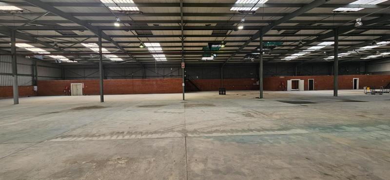 To Let Commercial Property for Rent in Randjespark Gauteng