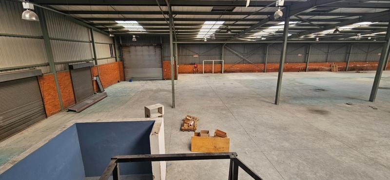 To Let Commercial Property for Rent in Randjespark Gauteng