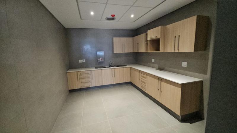 To Let Commercial Property for Rent in Longlake Gauteng
