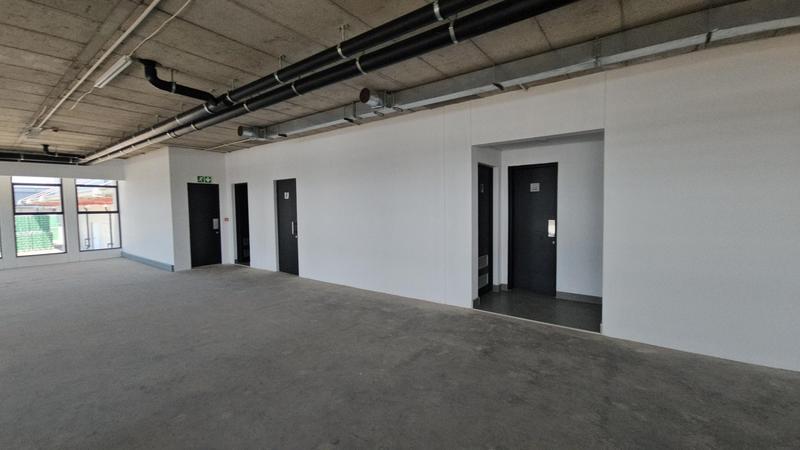 To Let Commercial Property for Rent in Longlake Gauteng