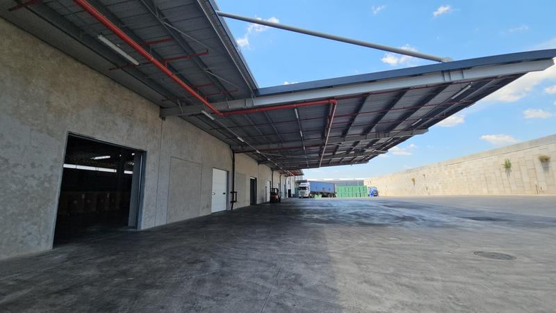 To Let Commercial Property for Rent in Longlake Gauteng
