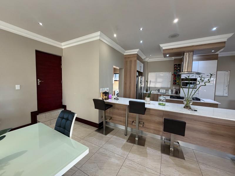 4 Bedroom Property for Sale in Blue Valley Golf Estate Gauteng