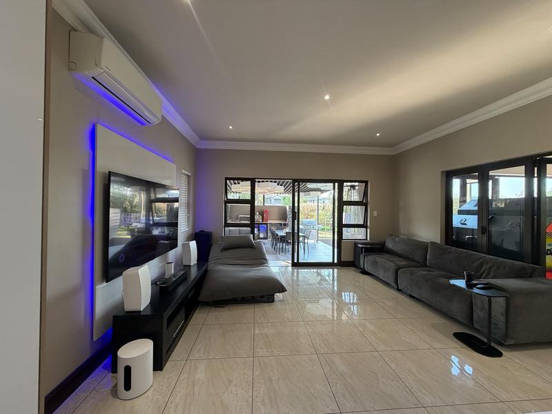 4 Bedroom Property for Sale in Blue Valley Golf Estate Gauteng