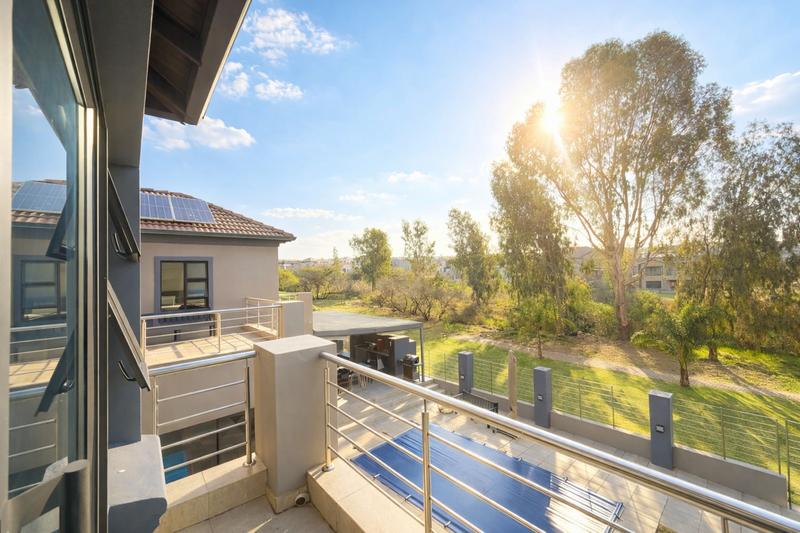 4 Bedroom Property for Sale in Blue Valley Golf Estate Gauteng