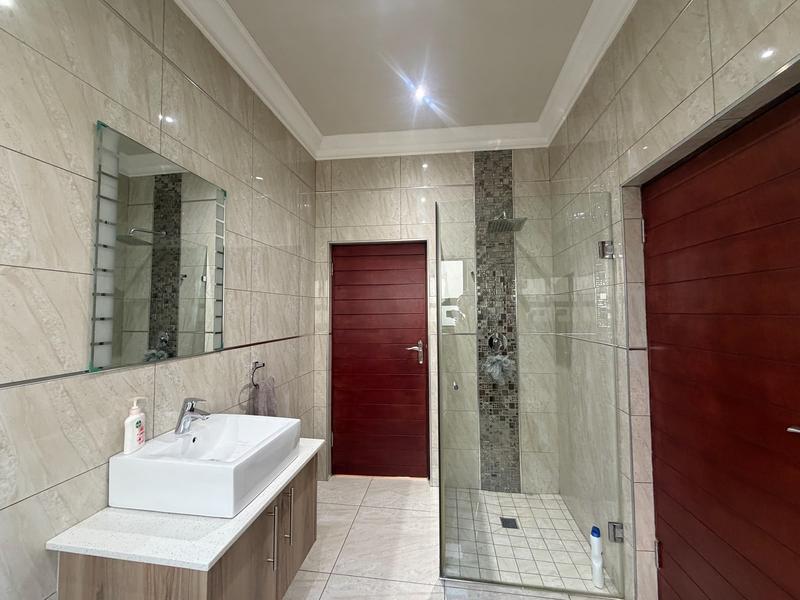 4 Bedroom Property for Sale in Blue Valley Golf Estate Gauteng