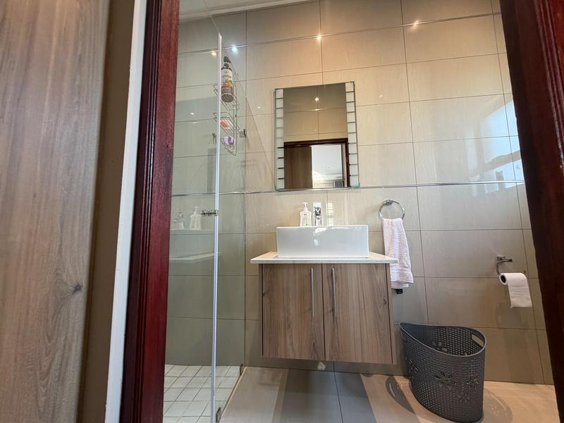 4 Bedroom Property for Sale in Blue Valley Golf Estate Gauteng