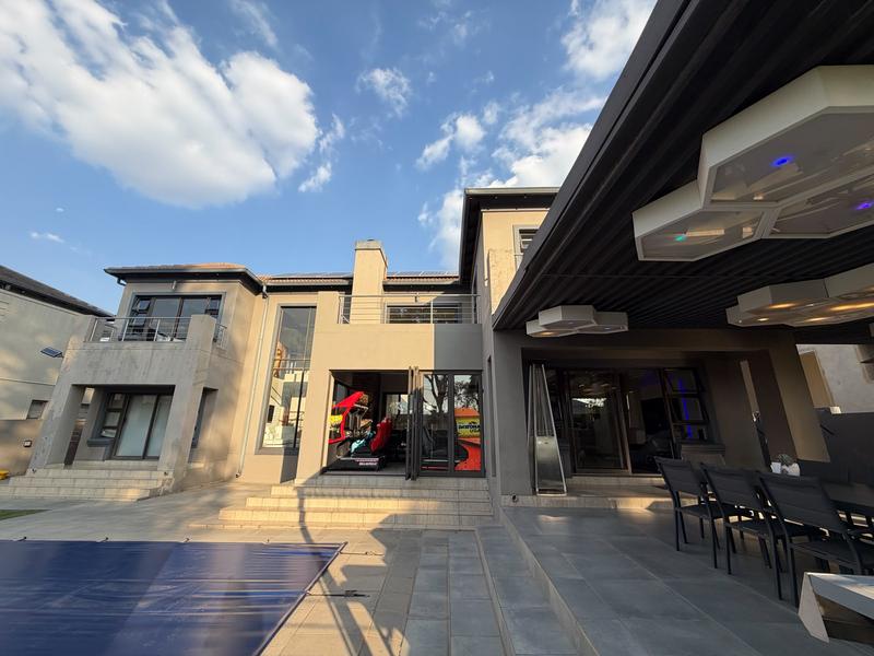 4 Bedroom Property for Sale in Blue Valley Golf Estate Gauteng