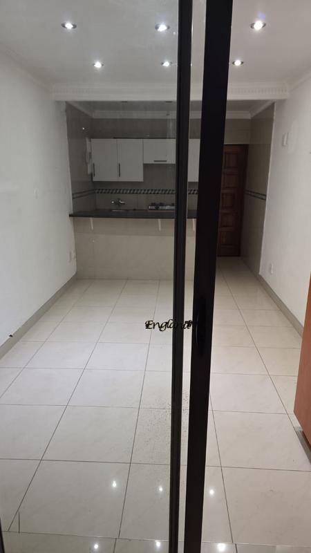 To Let 1 Bedroom Property for Rent in Edenvale Gauteng