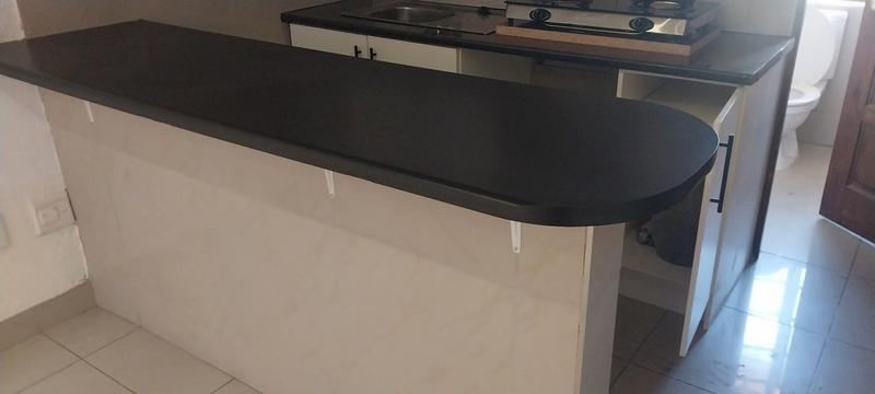 To Let 1 Bedroom Property for Rent in Edenvale Gauteng
