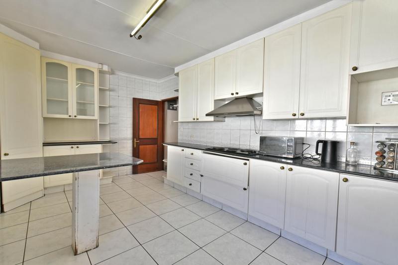 4 Bedroom Property for Sale in Linden Gauteng