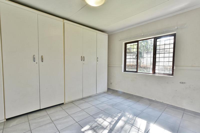 4 Bedroom Property for Sale in Linden Gauteng