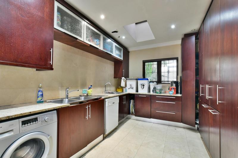 5 Bedroom Property for Sale in Morningside Gauteng