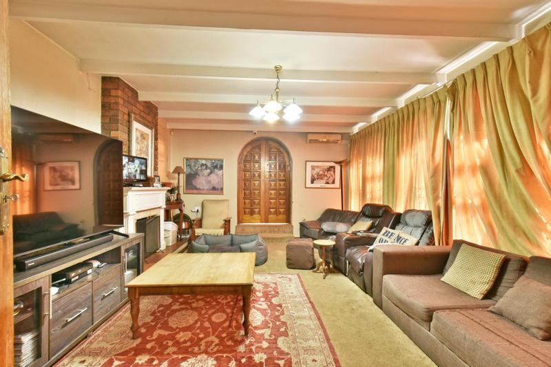 5 Bedroom Property for Sale in Morningside Gauteng