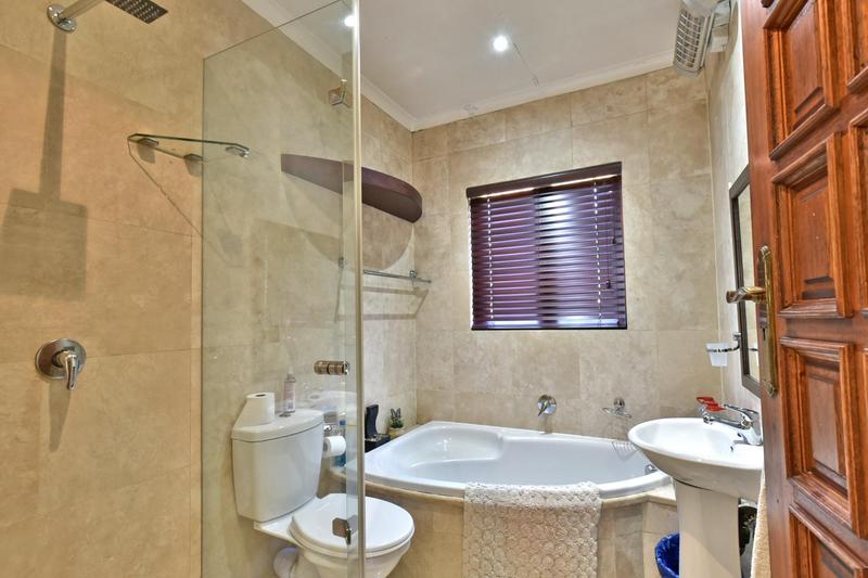 5 Bedroom Property for Sale in Morningside Gauteng
