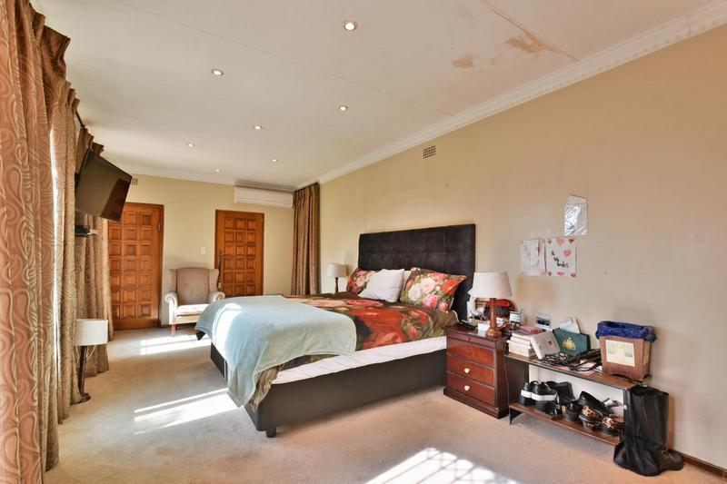 5 Bedroom Property for Sale in Morningside Gauteng