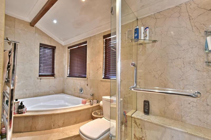 5 Bedroom Property for Sale in Morningside Gauteng